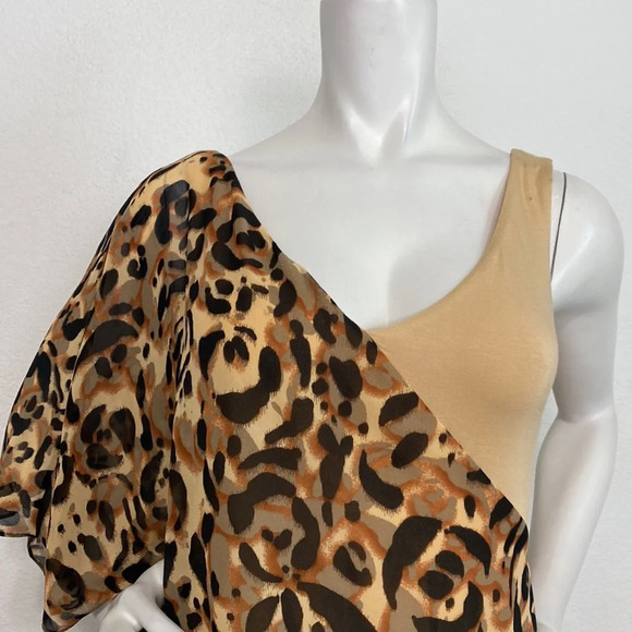 Bebe Tan Bohemian Asymmetrical Flutter Sleeve Animal Print Mobwife Mini Dress S - Picture 2 of 8
